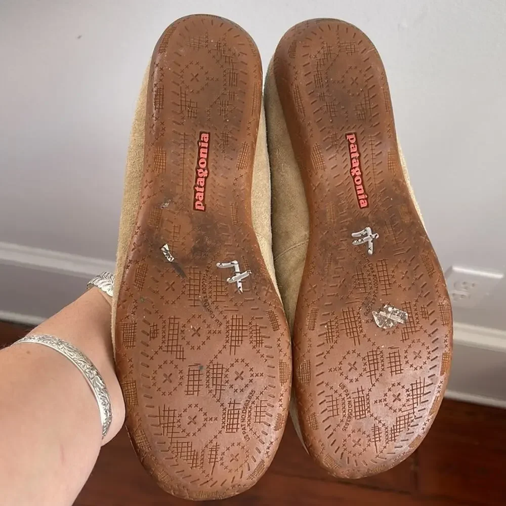 Patagonia suede comfort slip on round toe ballet flats sz 8